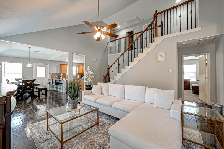 67a0f70c-8c44-4bb9-bedc-575b5469ccc6